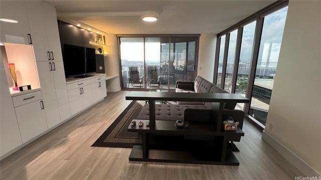 415 South Street 1104, Honolulu, HI 96813