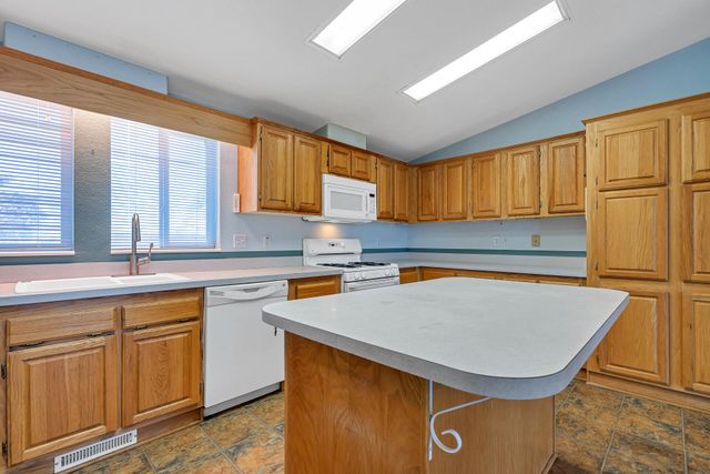 43497 State HIghway 299E, Fall River Mills, CA 96028