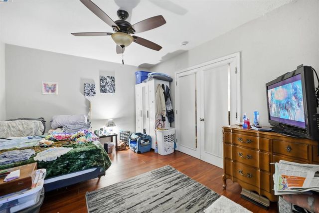 1040 Delacy, Martinez, CA 94553