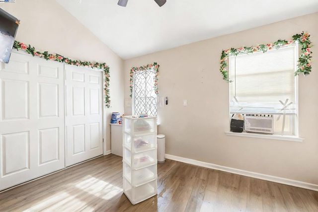 1040 Delacy, Martinez, CA 94553