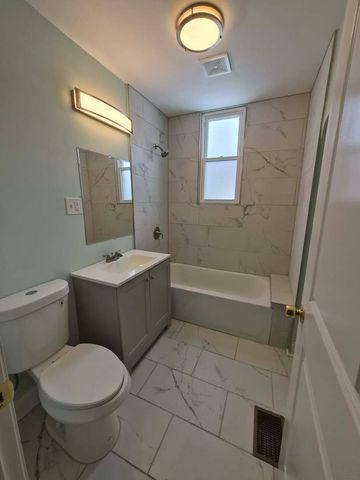 1234 W 72nd Street, Chicago, IL 60636