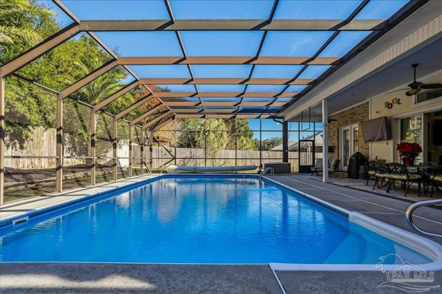 16268 Ygnacio Serra Dr, Pensacola, FL 32507