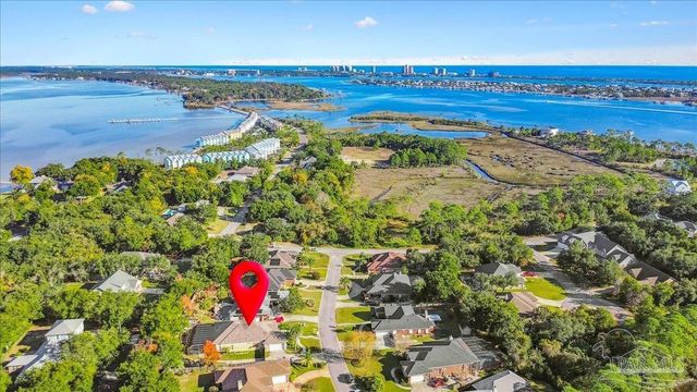 16268 Ygnacio Serra Dr, Pensacola, FL 32507