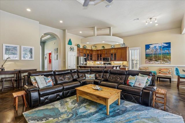 16268 Ygnacio Serra Dr, Pensacola, FL 32507