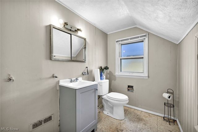 14001 Christine Avenue, Cleveland, OH 44105