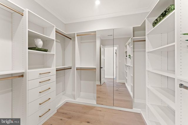 1710 DALEWOOD PLACE, Mclean, VA 22101