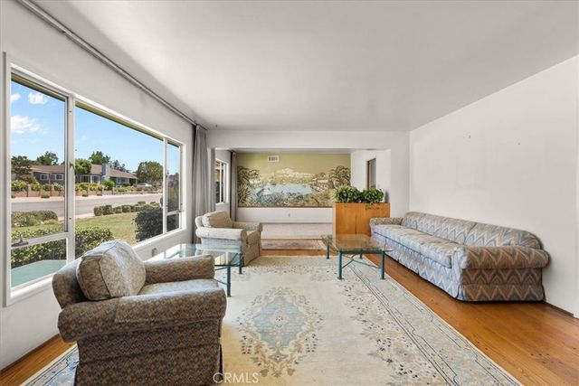 306 E Hawthorne, Ontario, CA 91764