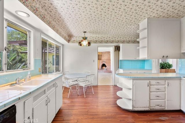 306 E Hawthorne, Ontario, CA 91764