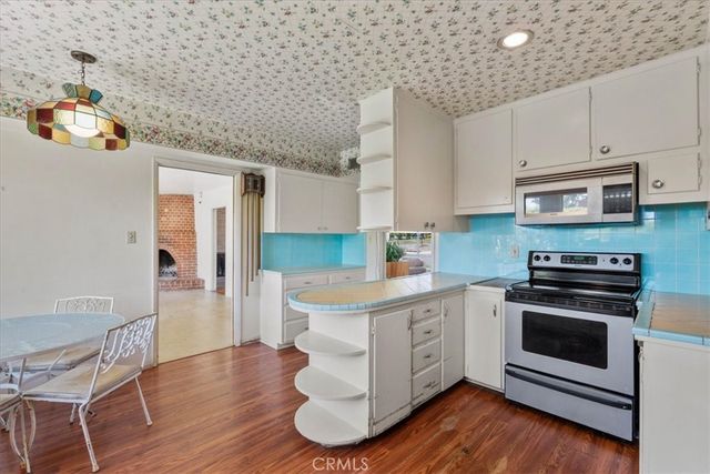306 E Hawthorne, Ontario, CA 91764