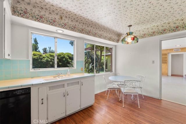 306 E Hawthorne, Ontario, CA 91764