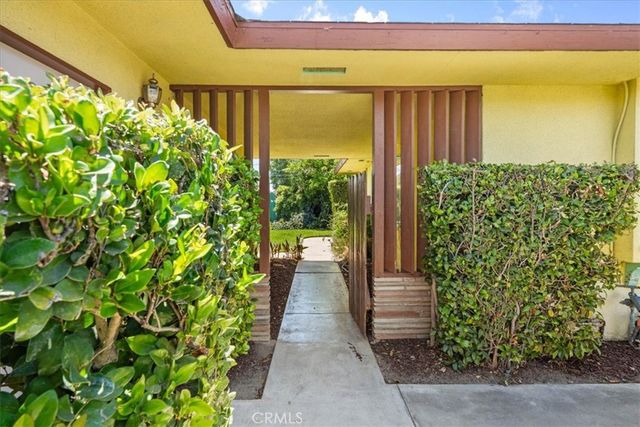 306 E Hawthorne, Ontario, CA 91764