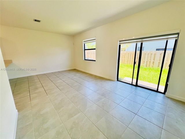 11925 SW 247th Terrace 11925, Homestead, FL 33032