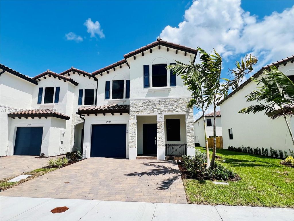 11925 SW 247th Terrace 11925, Homestead, FL 33032