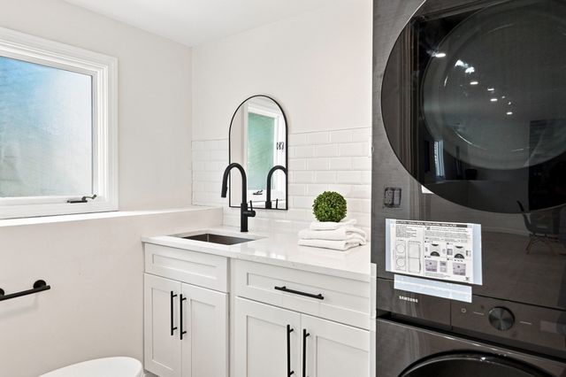 27 Robert Rd, Stoughton, MA 02072