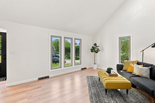 27 Robert Rd, Stoughton, MA 02072