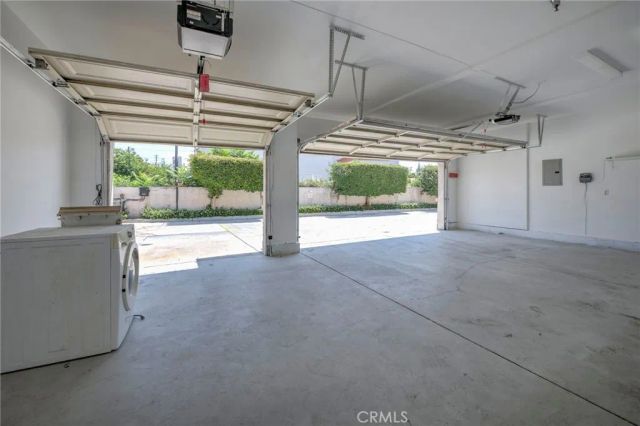 11552 Lower Azusa, El Monte, CA 91732