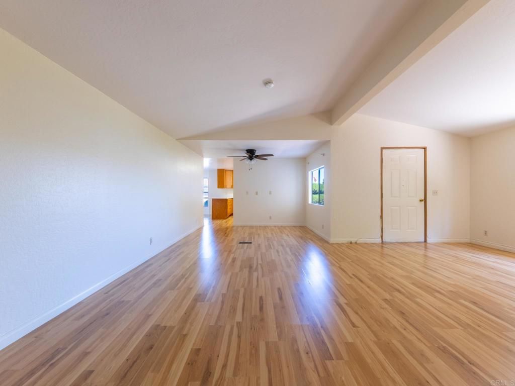 Image 27 of property listing at 2289 Bryant Drive, Carlsbad, CA 92008