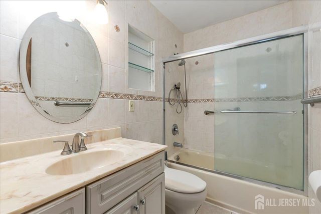 65 12th Street, Franklin, NJ 08873