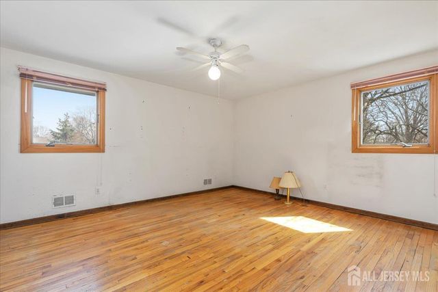 65 12th Street, Franklin, NJ 08873