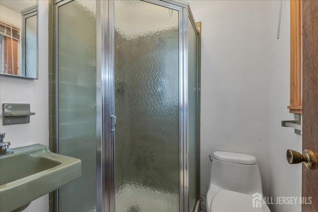 65 12th Street, Franklin, NJ 08873