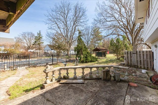 65 12th Street, Franklin, NJ 08873