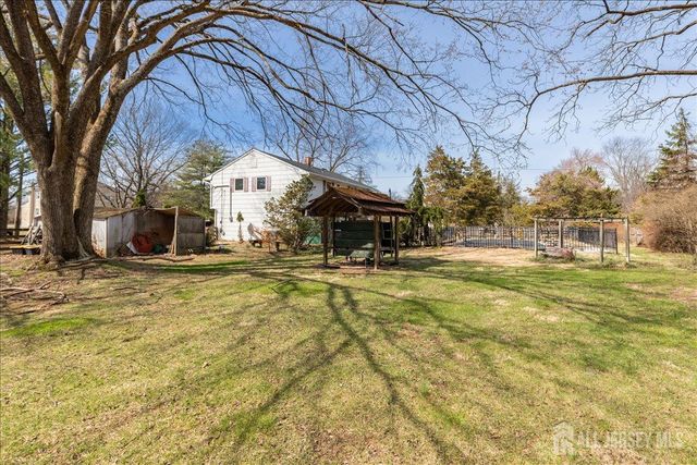 65 12th Street, Franklin, NJ 08873