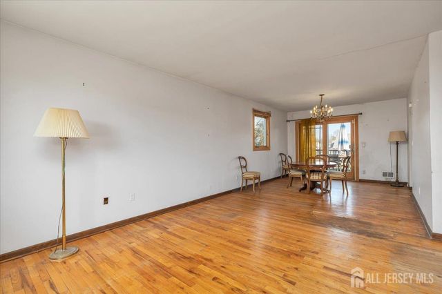 65 12th Street, Franklin, NJ 08873