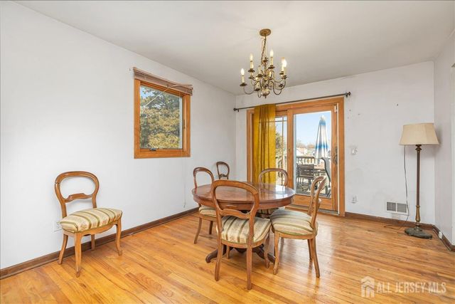 65 12th Street, Franklin, NJ 08873