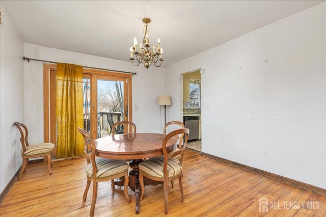 65 12th Street, Franklin, NJ 08873