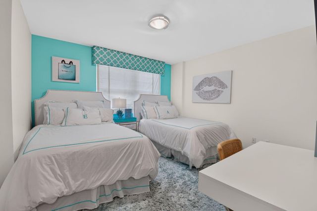 99 SE Mizner Boulevard Ph37, Boca Raton, FL 33432