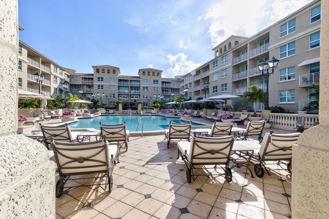 99 SE Mizner Boulevard Ph37, Boca Raton, FL 33432