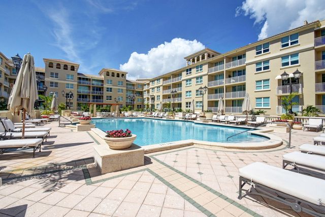 99 SE Mizner Boulevard Ph37, Boca Raton, FL 33432