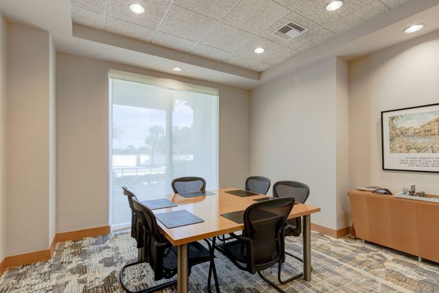 99 SE Mizner Boulevard Ph37, Boca Raton, FL 33432