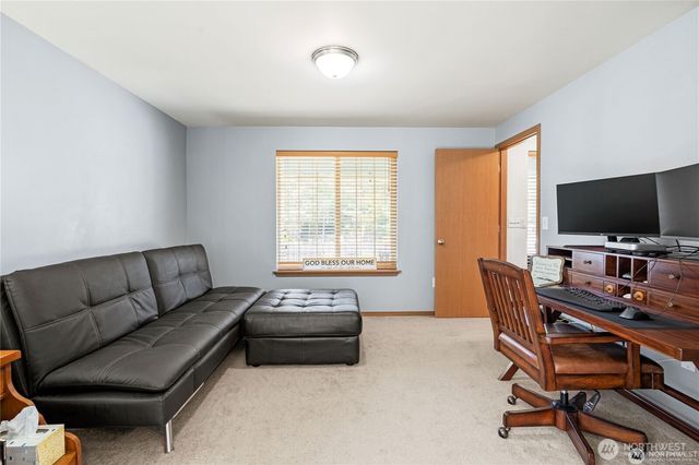 169 Ocean Boulevard, Ocean Shores, WA 98569