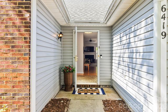 6419 Gatesville Lane, Charlotte, NC 28270