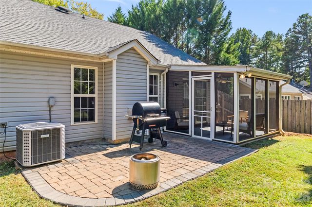 6419 Gatesville Lane, Charlotte, NC 28270