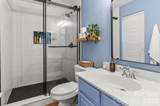 6419 Gatesville Lane, Charlotte, NC 28270