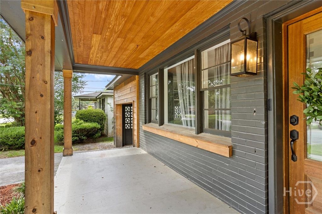 Image 10 of property listing at 1804 Vassar Street, Savannah, GA 31405