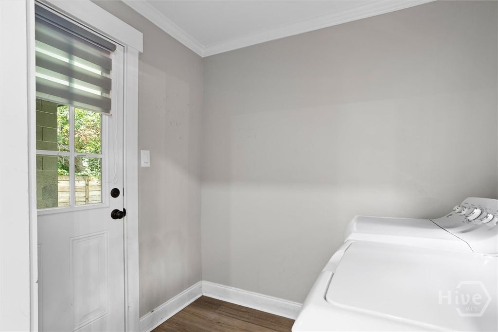 Image 22 of property listing at 1804 Vassar Street, Savannah, GA 31405