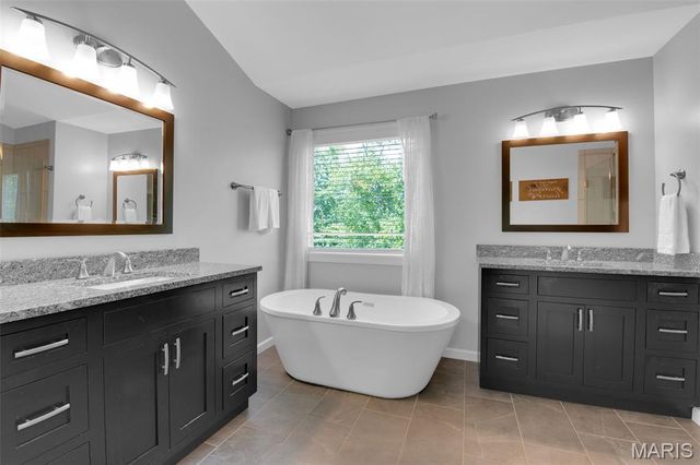1631 Highland Valley Circle, Wildwood, MO 63005