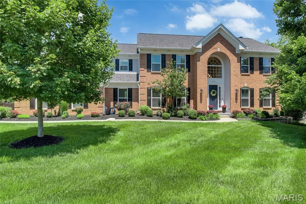 1631 Highland Valley Circle, Wildwood, MO 63005