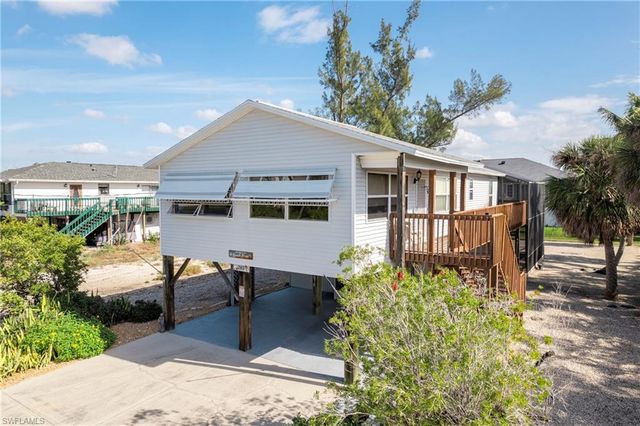 285 Dundee RD, Fort Myers Beach, FL 33931