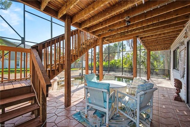 285 Dundee RD, Fort Myers Beach, FL 33931