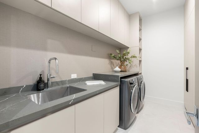 2717 NE 29th St, Fort Lauderdale, FL 33306