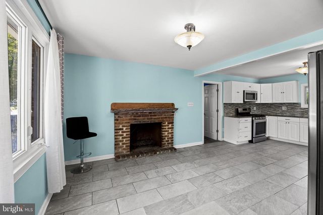 314 LEONARD, Thorofare, NJ 08086