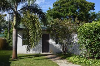 819 NE 14th Court B, Fort Lauderdale, FL 33304