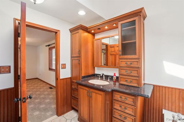 3641 Mann Road, Clarkston, MI 48346