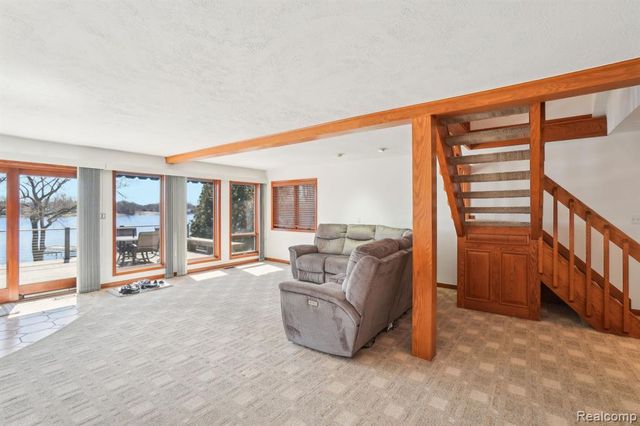 3641 Mann Road, Clarkston, MI 48346