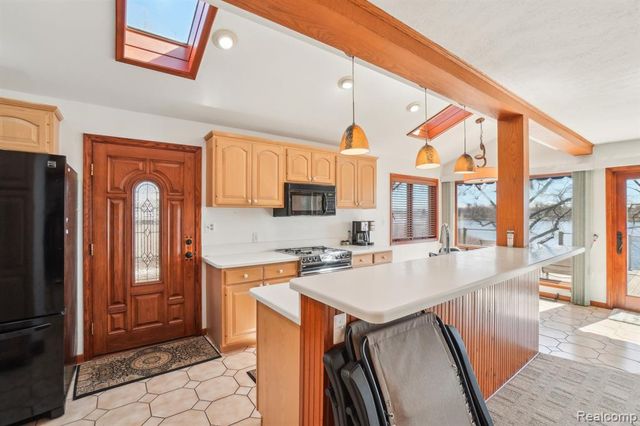 3641 Mann Road, Clarkston, MI 48346