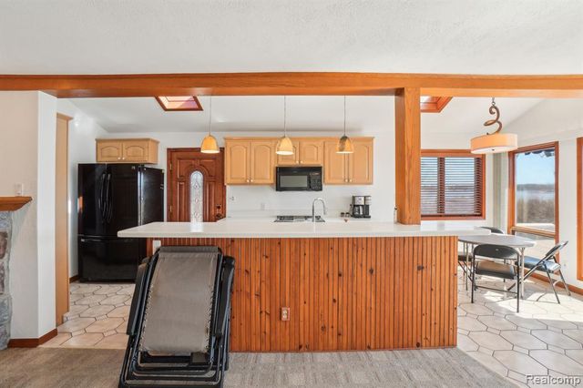 3641 Mann Road, Clarkston, MI 48346